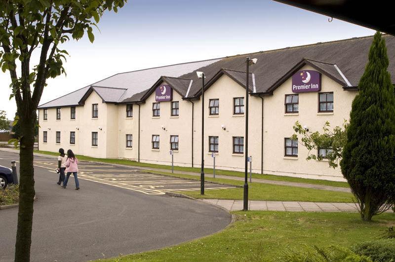 Premier Inn Glasgow - Bellshill Motherwell Extérieur photo